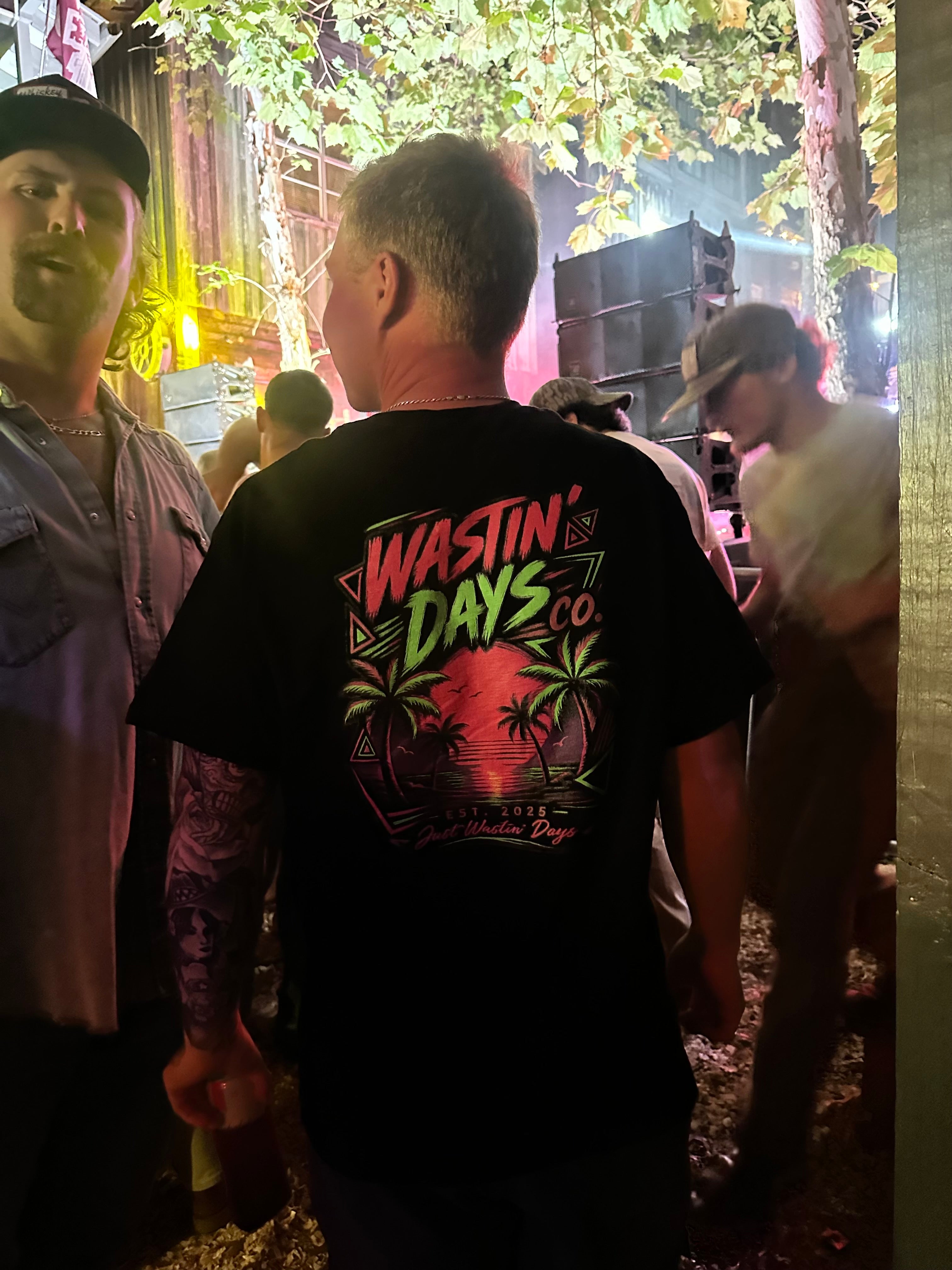 WDC Bold Retro Tee - Comfort Colors
